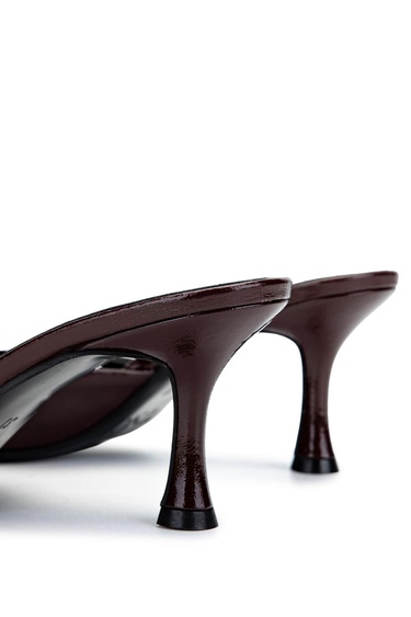  Tamer Tanca Kadın Hakiki Deri Kiraz Topuklu Terlik