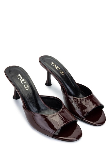  Tamer Tanca Kadın Hakiki Deri Kiraz Topuklu Terlik