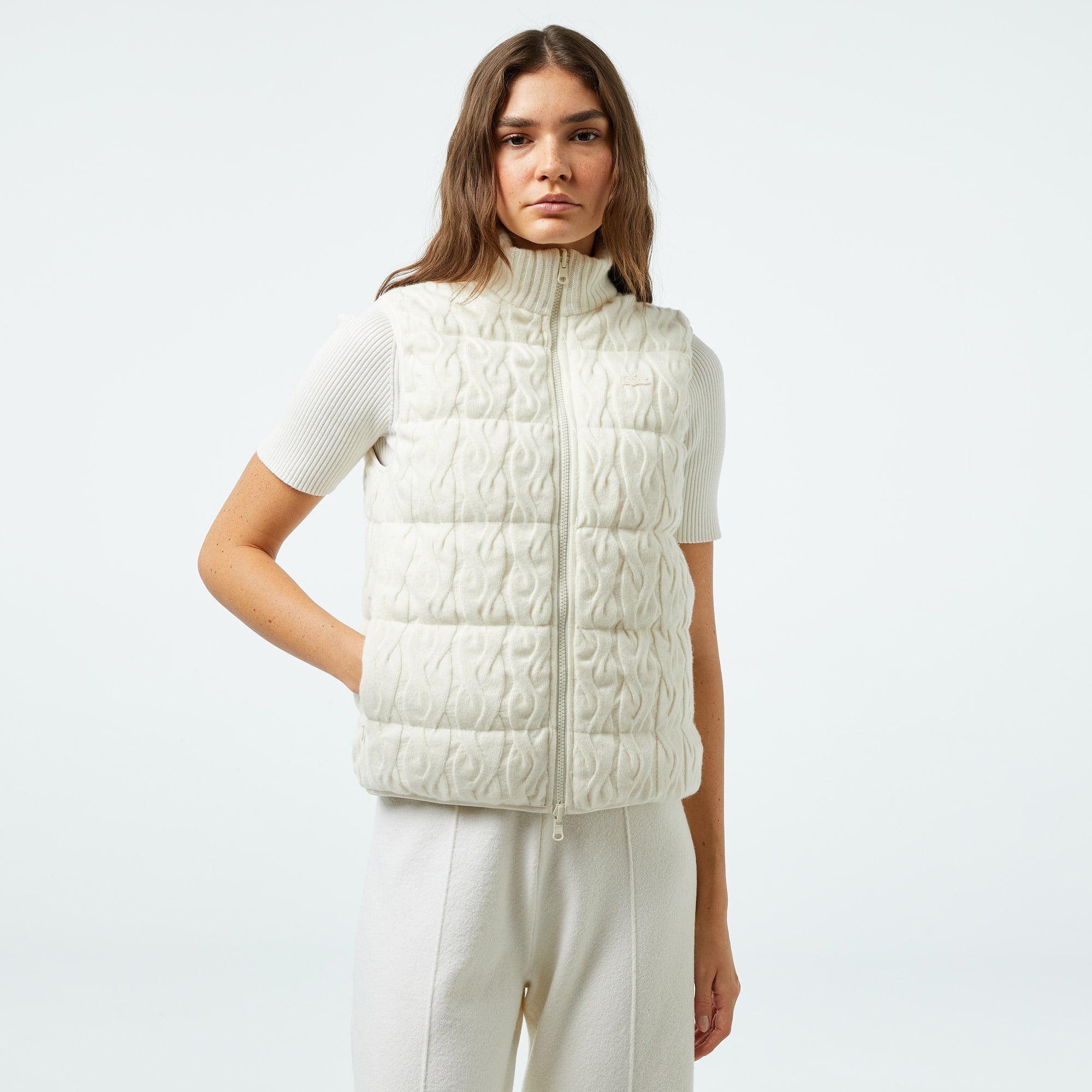 Lacoste Kadın Kapitone Regular Fit Dik Yaka Çift Taraflı Beyaz Yelek