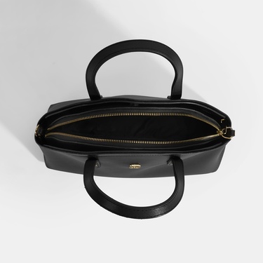  Kadın Siyah Omuz Çantası