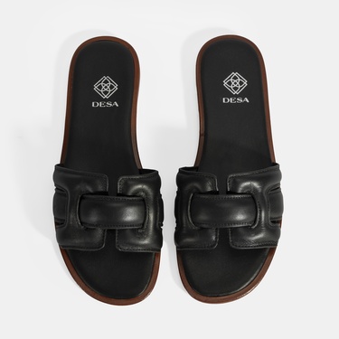  Kadın Siyah Deri Terlik