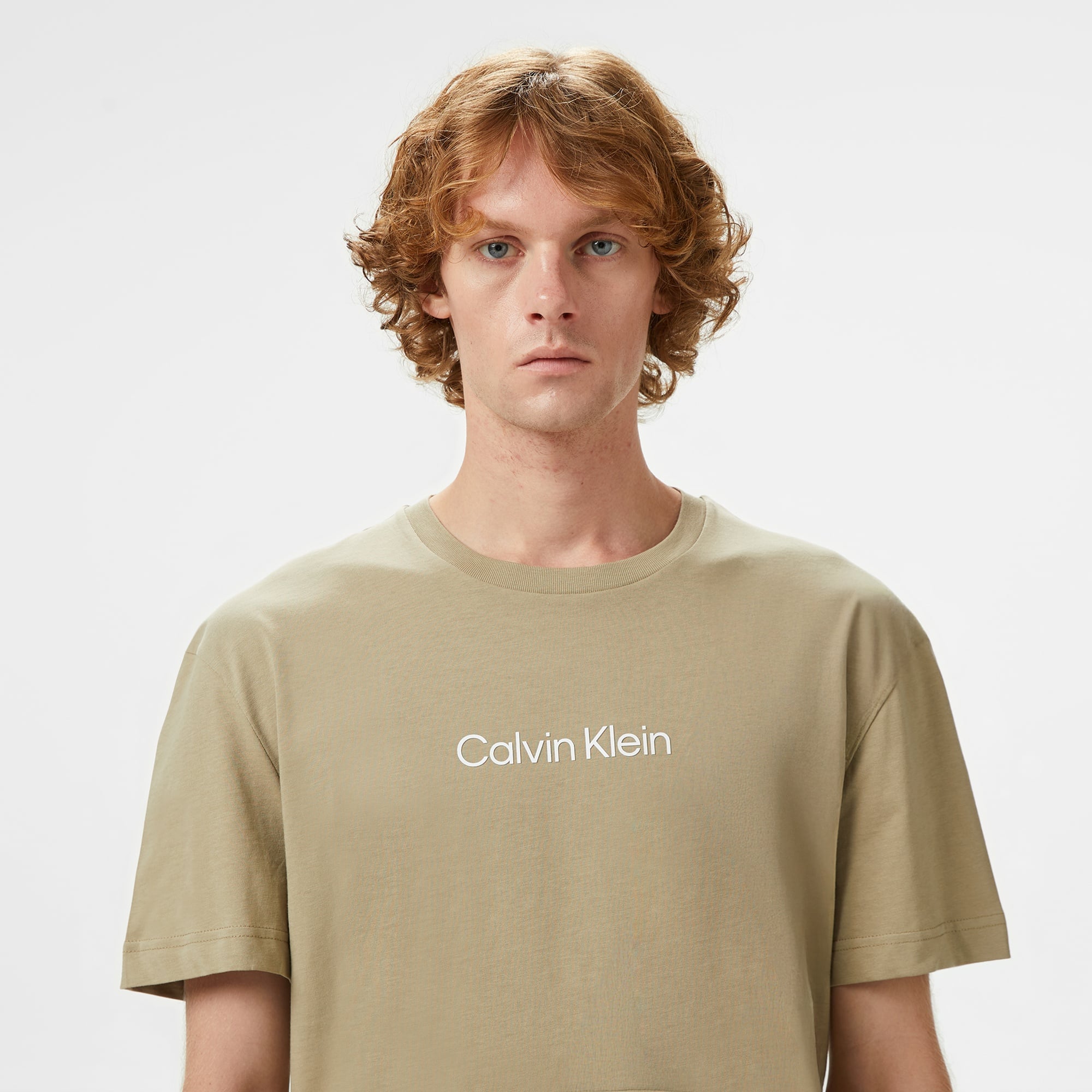 Calvin Klein Hero Logo Comfort Erkek Bej T-Shirt