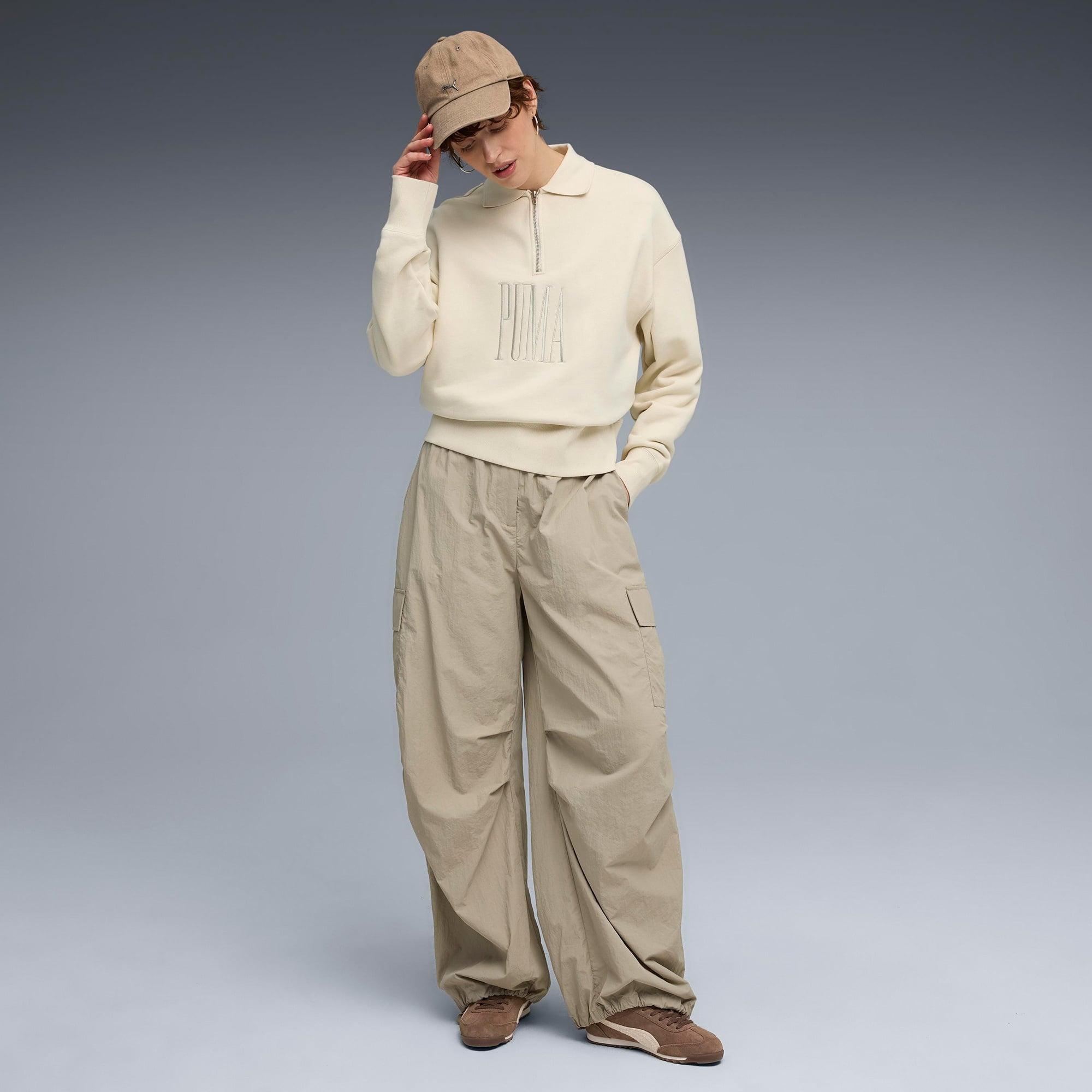 Puma Premium Essential Polo Crew Kadın Siyah Sweatshirt