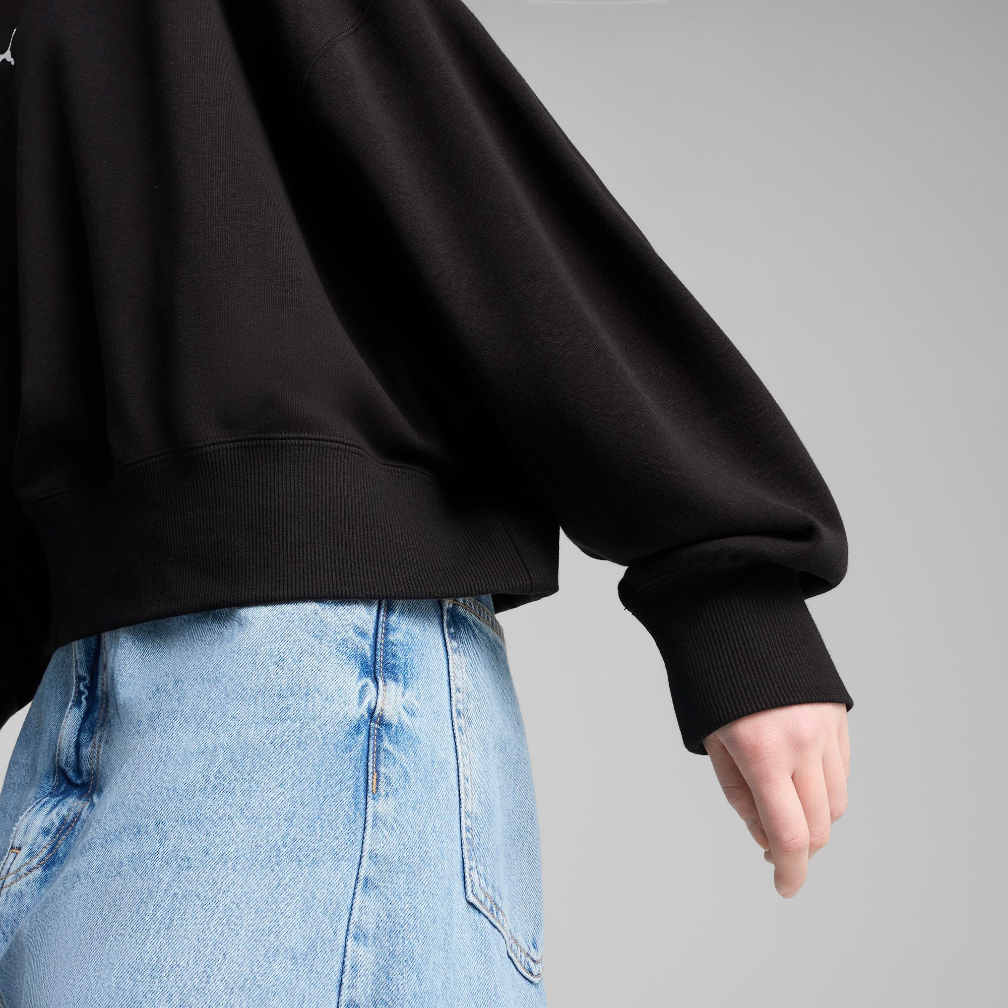 Puma Wardrobe Essential Crew Kadın Siyah Sweatshirt