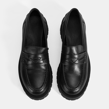  Kadın Siyah Deri Loafer