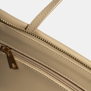  Kadın Krem Omuz Çantası