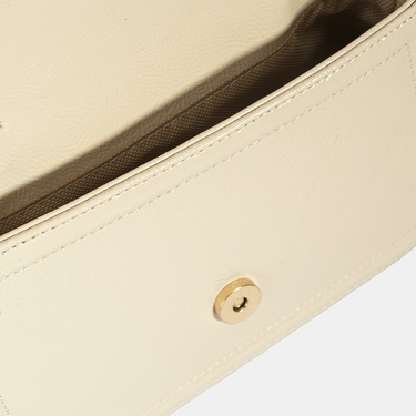 Kadın Krem Postacı Çantası