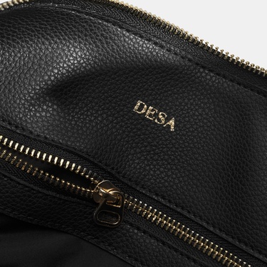  Kadın Siyah Omuz Çantası