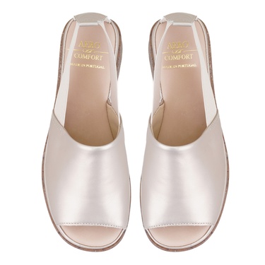  Hestia Bej Kadın Sandalet