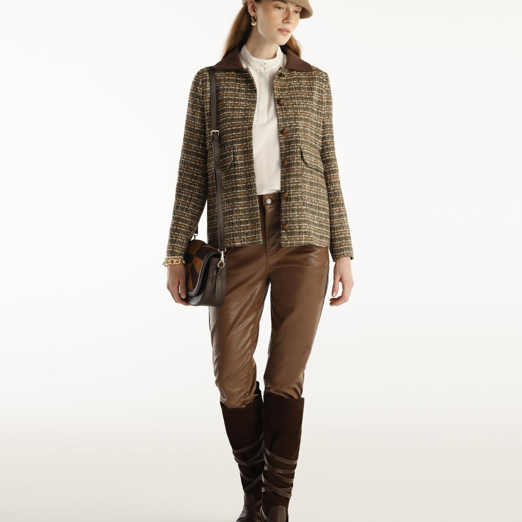 YARGICI Yaka Detaylı Ceket