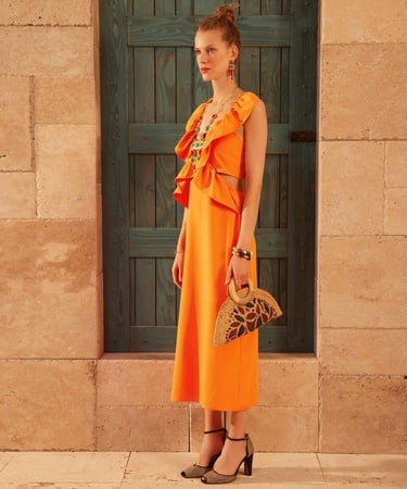  YARGICI Fırfırlı V Yaka Elbise