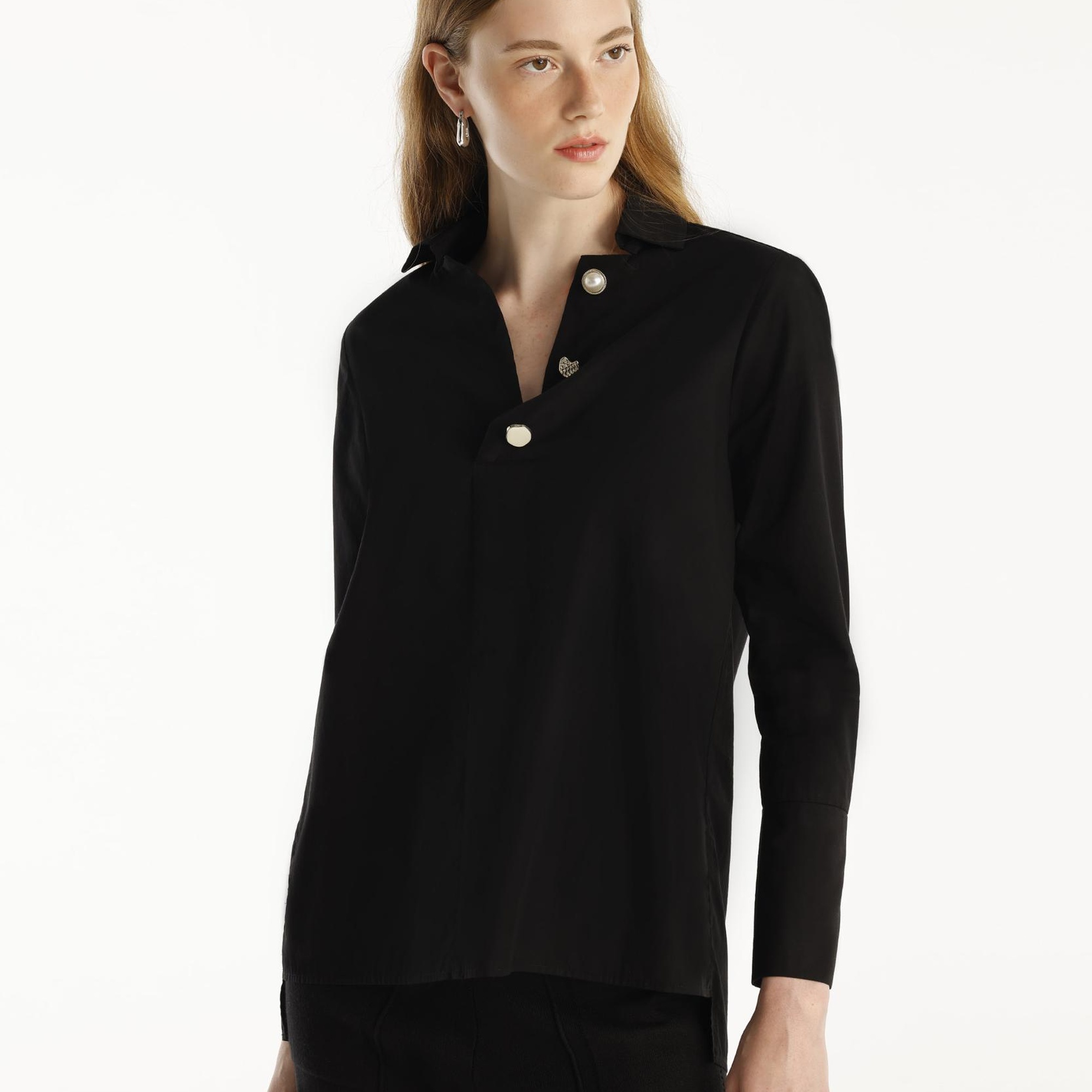 YARGICI Düğme Detaylı Bluz