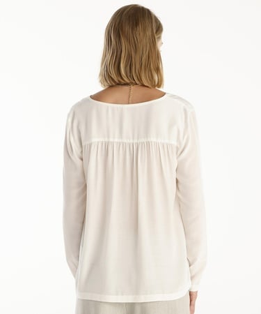  YARGICI V Yaka Gömlek