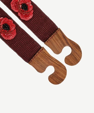  YARGICI Ahşap Tokalı Ve Çiçek Detaylı Boncuk Işleme Kemer