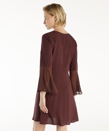  YARGICI V Yakalı Elbise