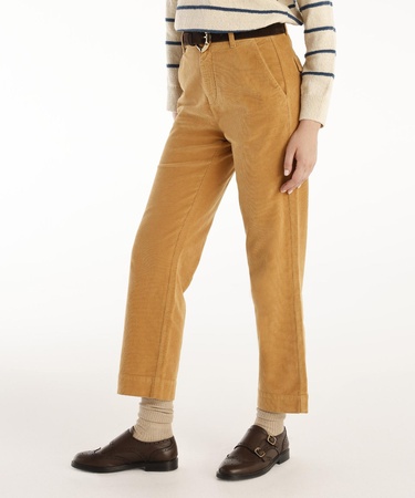  Arka Cep Detaylı Rahat Düz Paça Yüksel Bel Pantolon