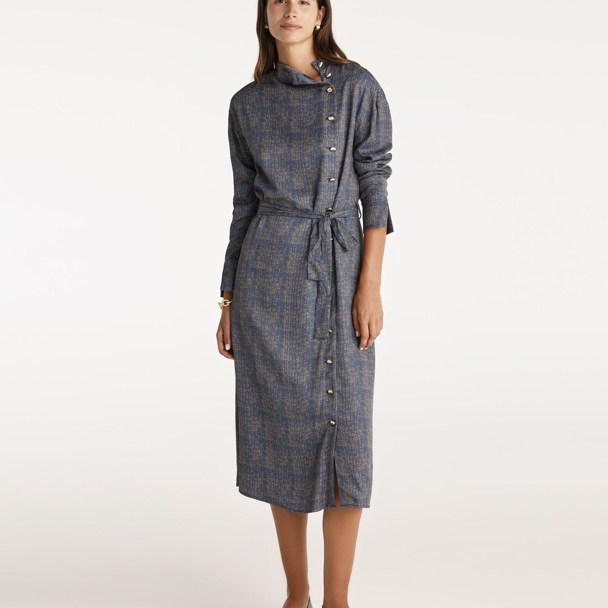 YARGICI Yüksek Yaka Kuşalı Uzun Kollu Midi Boy Elbise