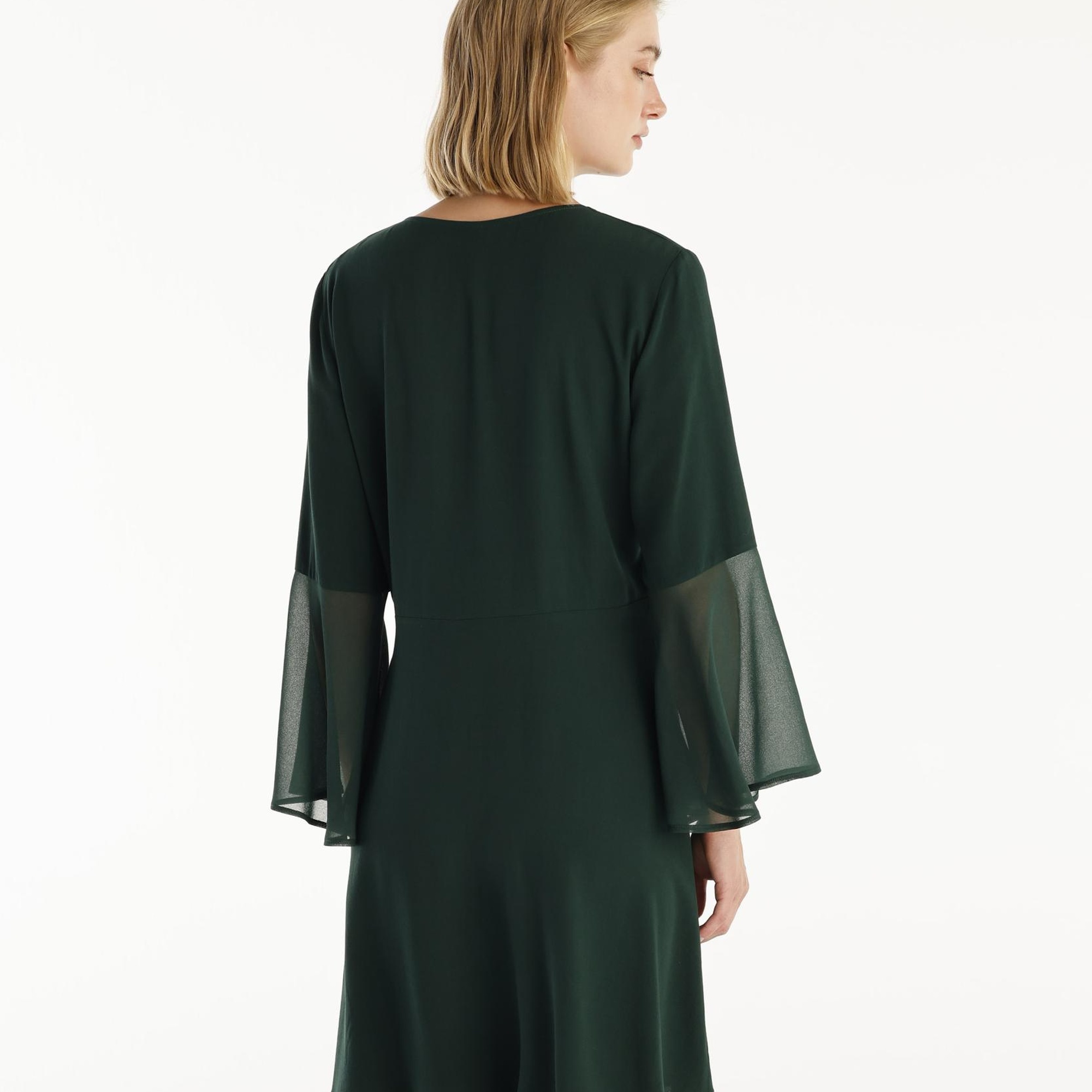 YARGICI V Yakalı Elbise