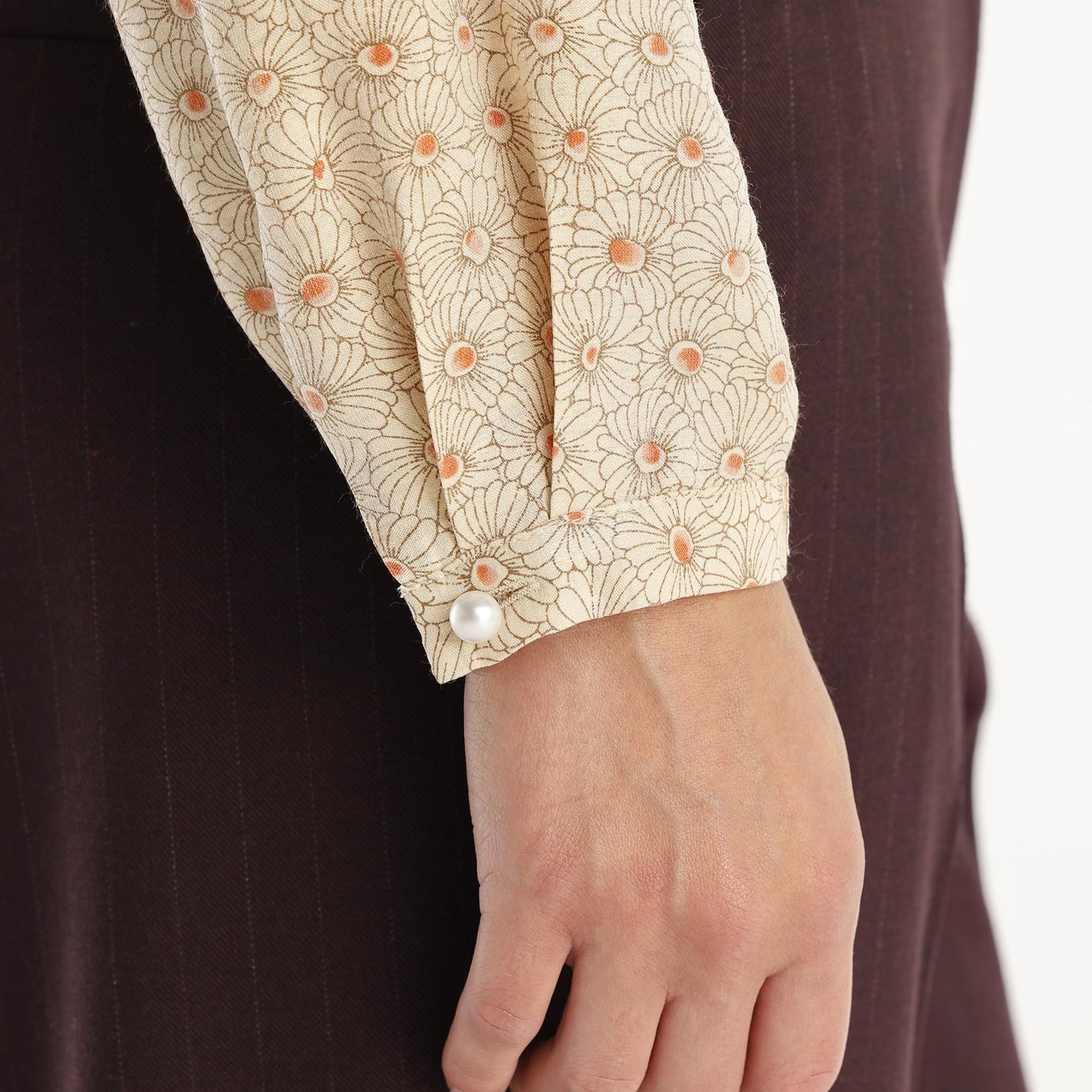 Çift Düğmeli Gömlek