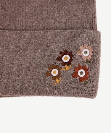  YARGICI Çiçek Nakışlı Bere