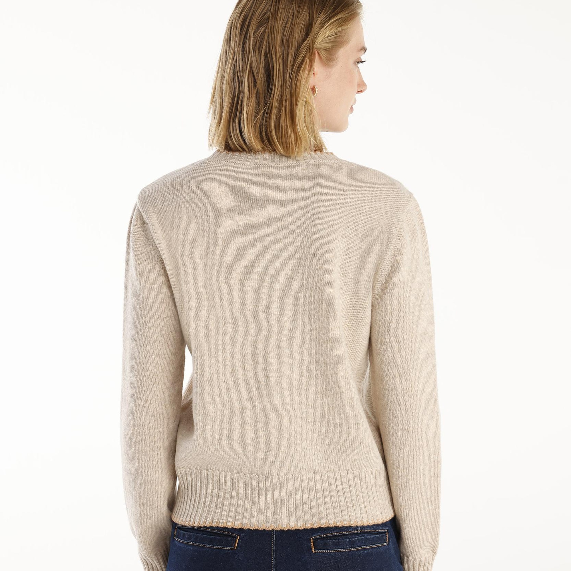 YARGICI Yakalı Detaylı Kazak