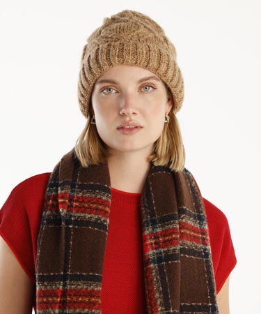  YARGICI Örgü Metalik Detaylı Bere