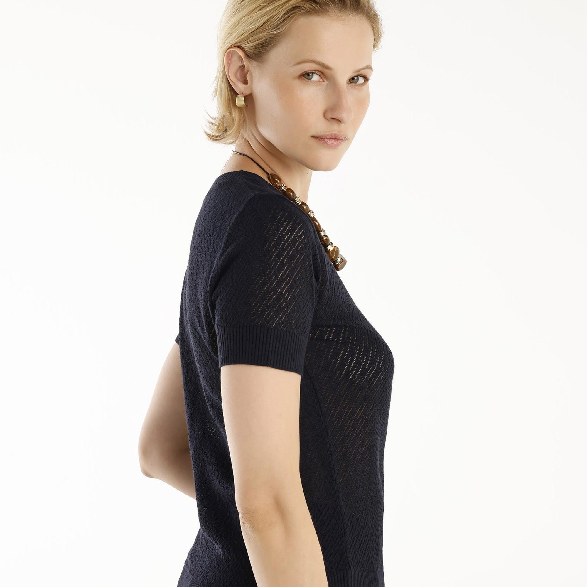 YARGICI Bisiklet Yaka Kısa Kollıu Triko