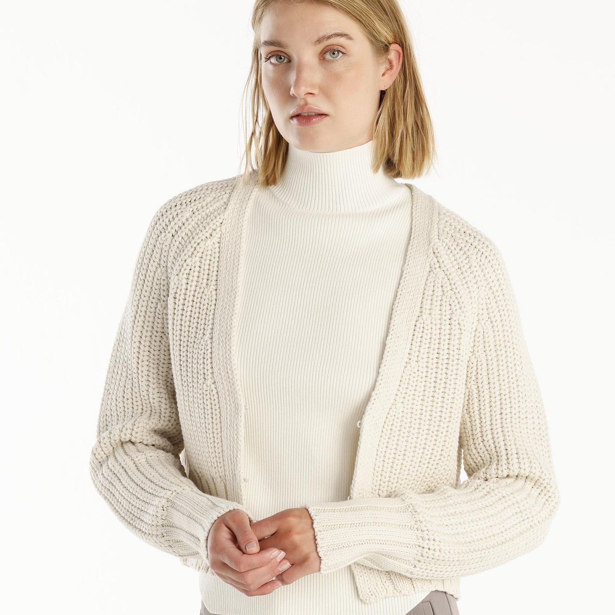 YARGICI V-Yakalı Hırka