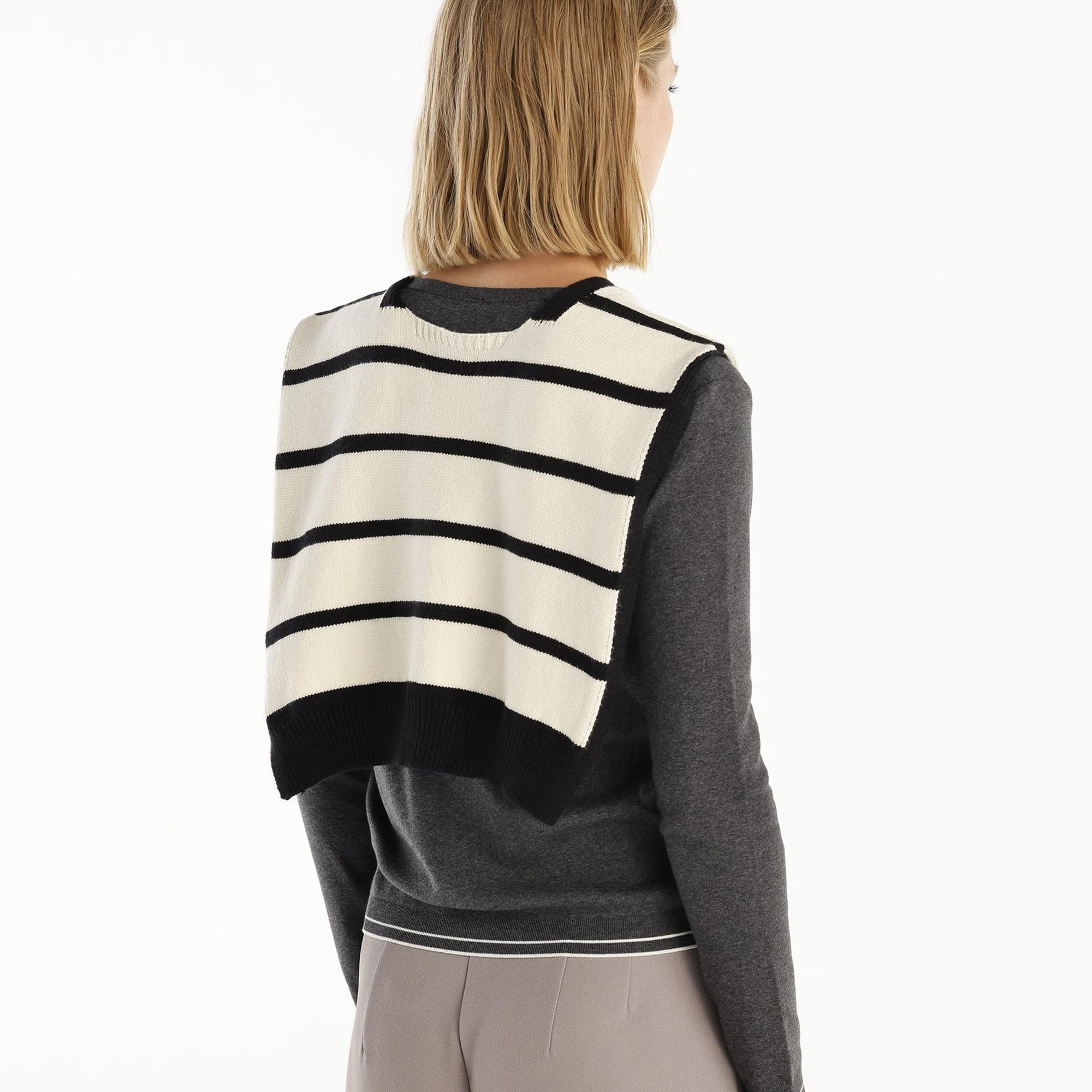 YARGICI Bisiklet Yakalı Hırka Triko