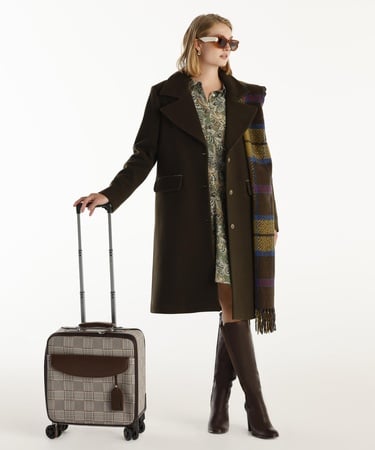  YARGICI Geniş Yakalı Düz Kesim Palto