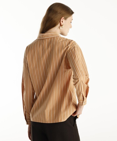  YARGICI Renkli Düğmeli Gömlek