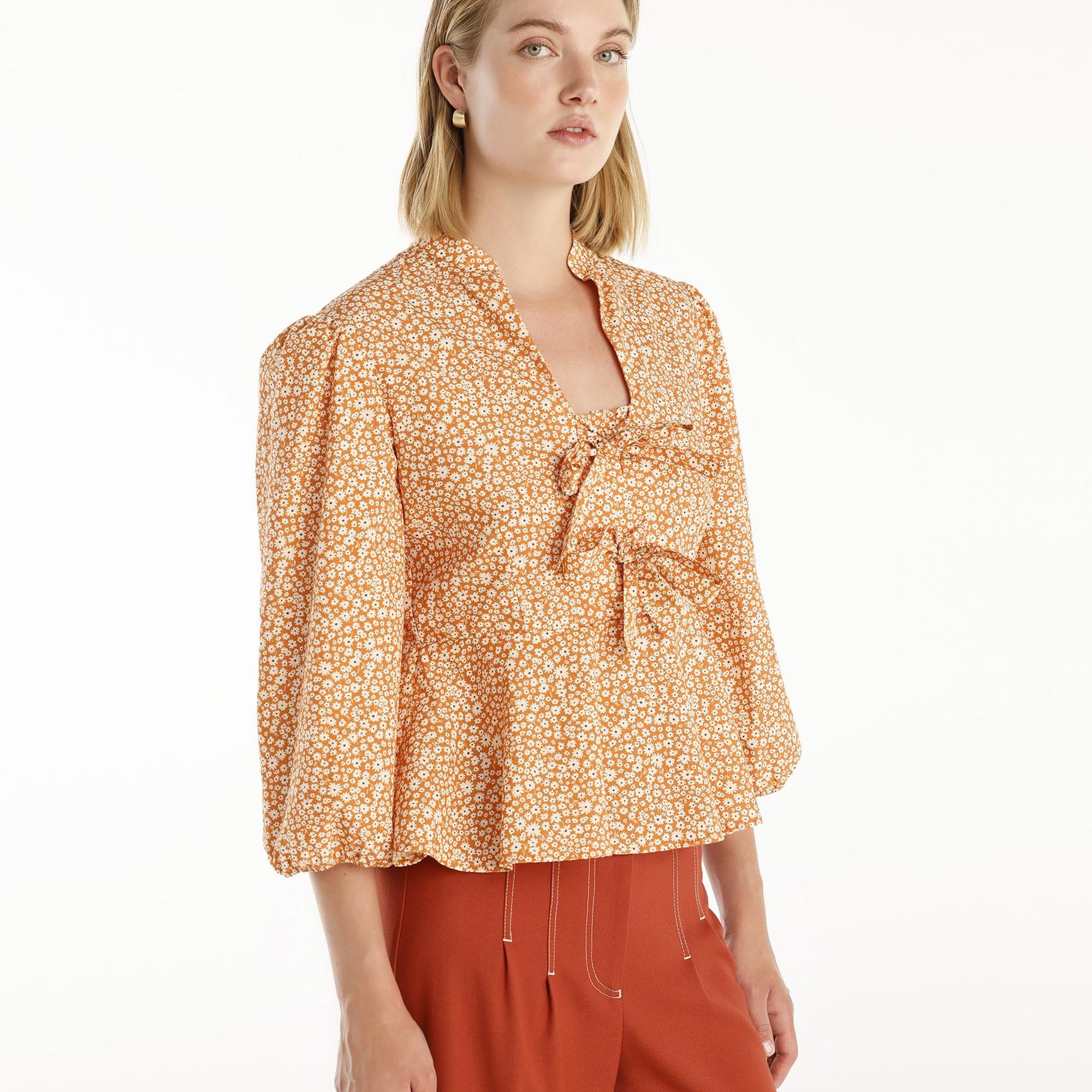 YARGICI Kurdele Detaylı Bluz