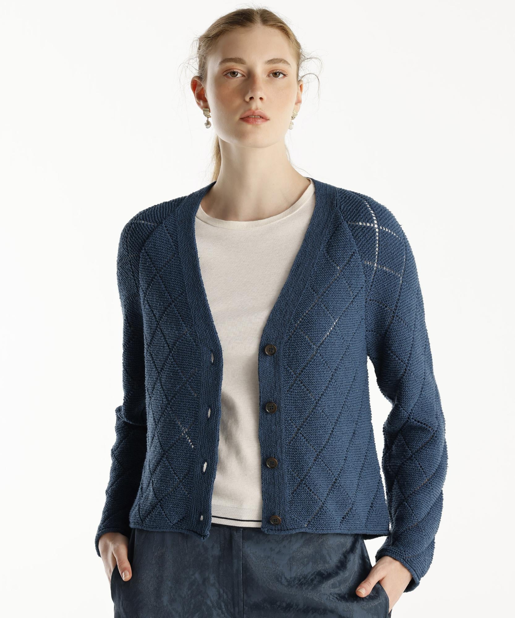  YARGICI V Yaka Dekorlu Hırka