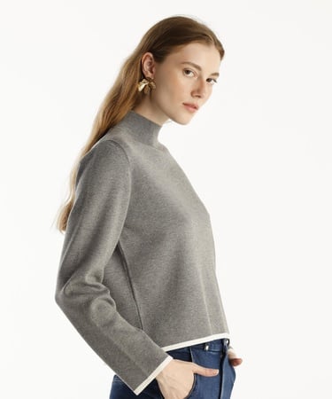  YARGICI Dik Yakalı Uzun Kollu Kazak