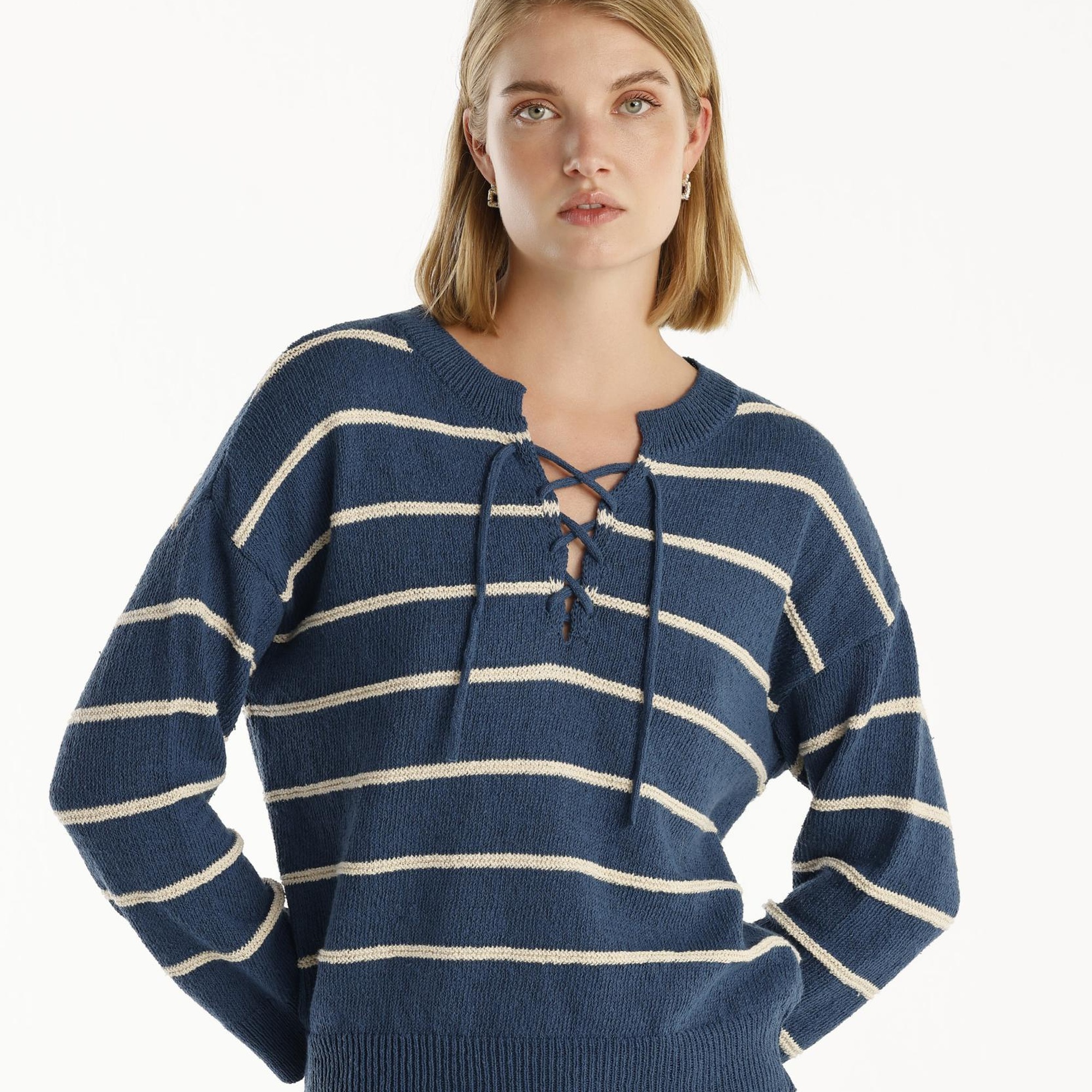 YARGICI Yaka Detaylı Triko