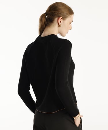  YARGICI Dik Yakalı Reglan Kollu Kazak