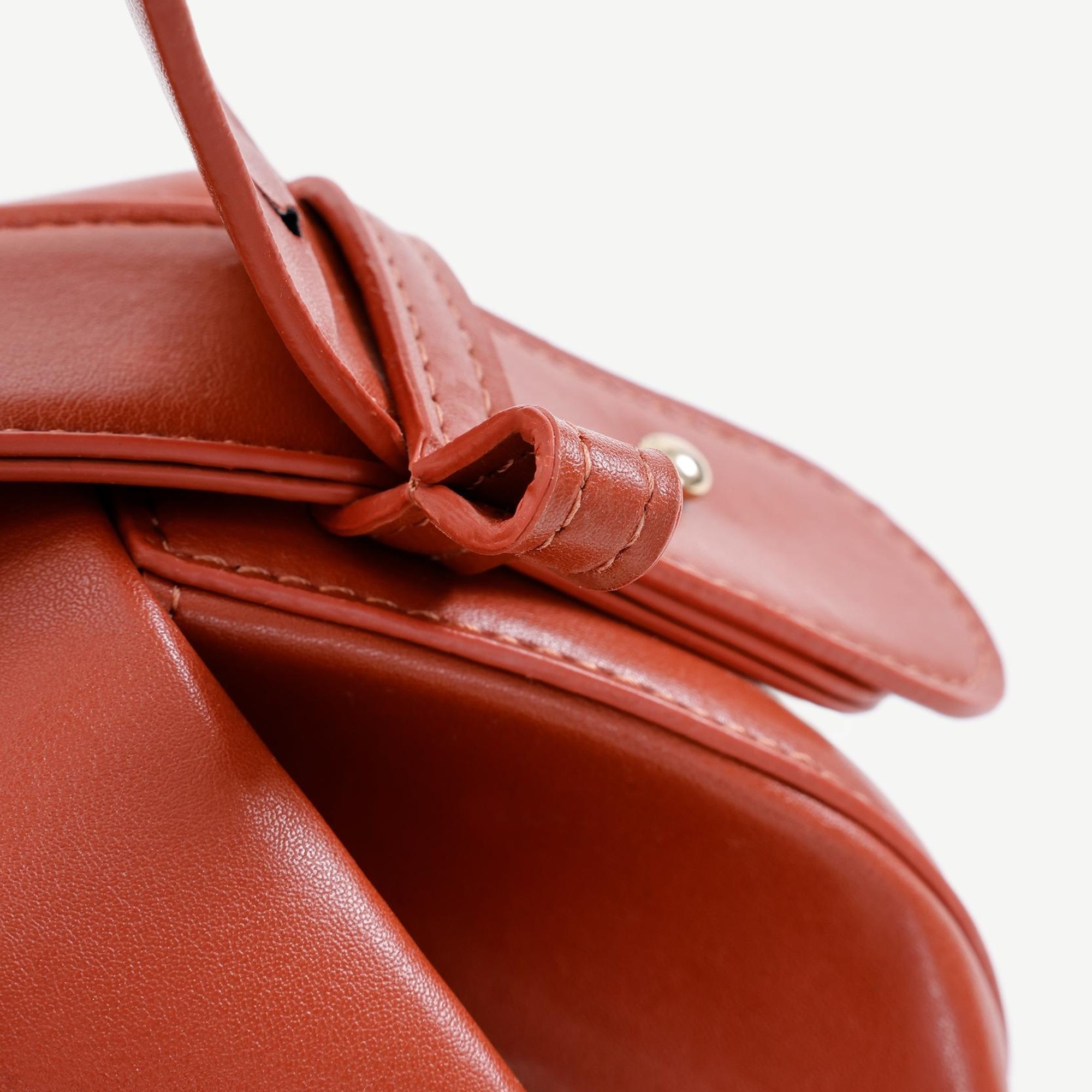 YARGICI Silindir Formlu Omuz Çantası