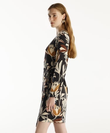  YARGICI Bisiklet Yaka Uzun Kollu Kısa Elbise