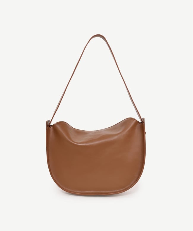  YARGICI Yarım Ay Formlu Omuz Çantası