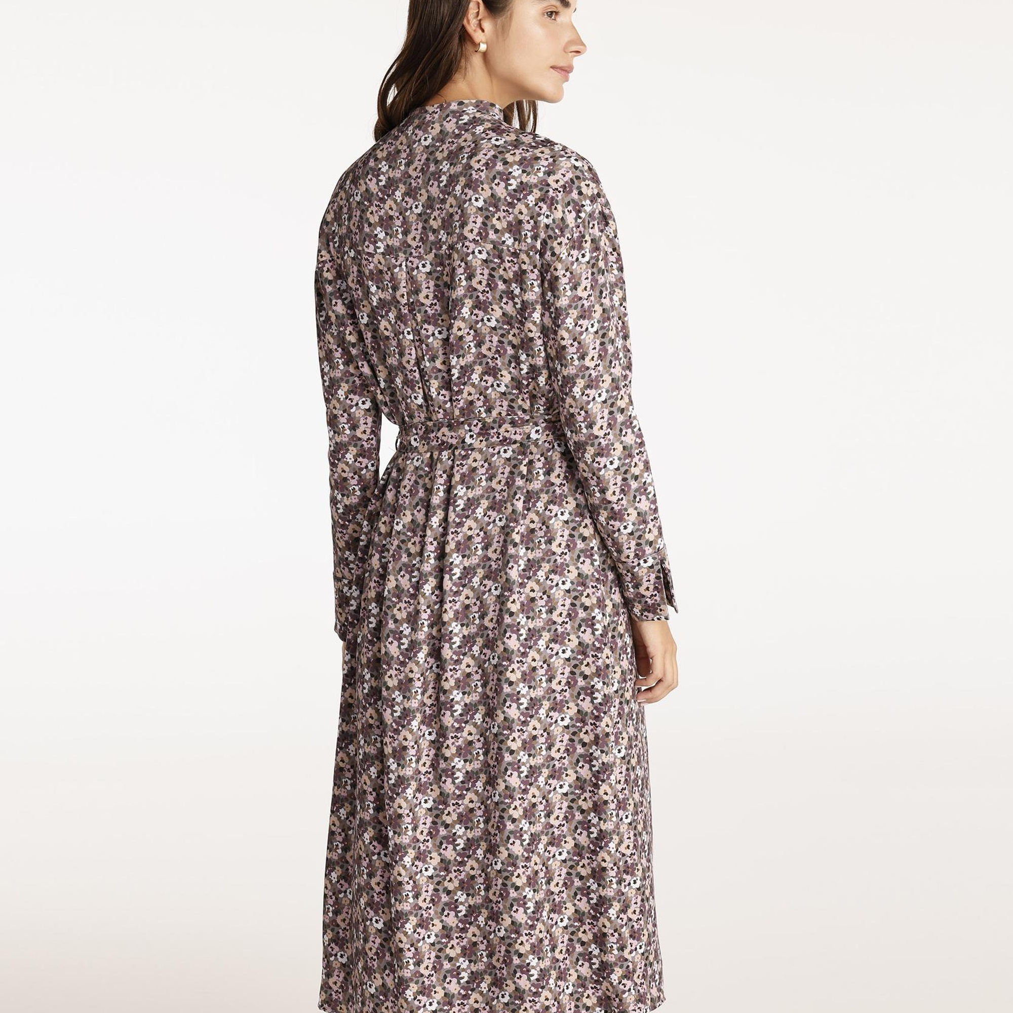 YARGICI Yüksek Yaka Kuşalı Uzun Kollu Midi Boy Elbise