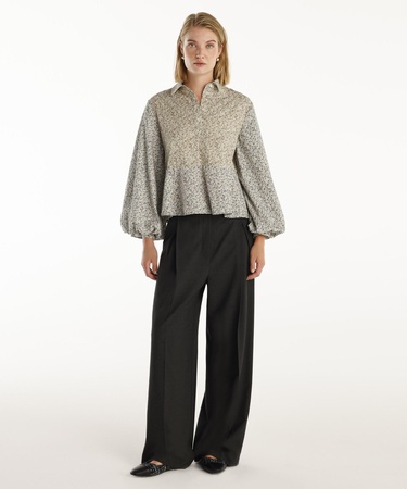  YARGICI Yarım Patlı Balon Kollu Bluz