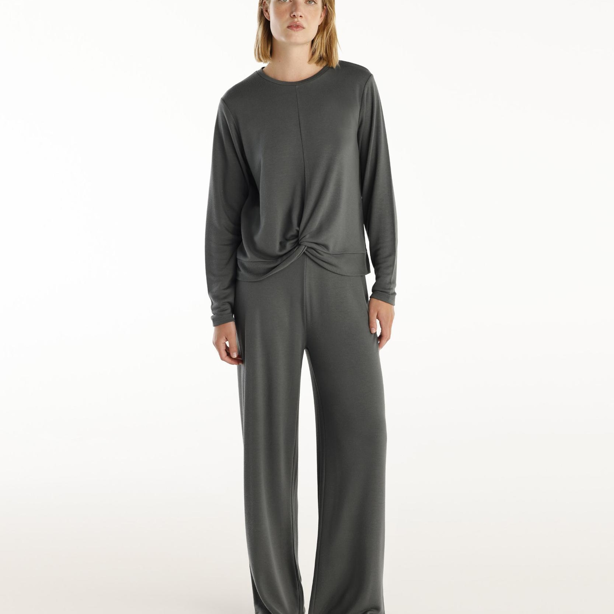 YARGICI Uzun Kollu Önü Büzgü Detaylı T-Shirt