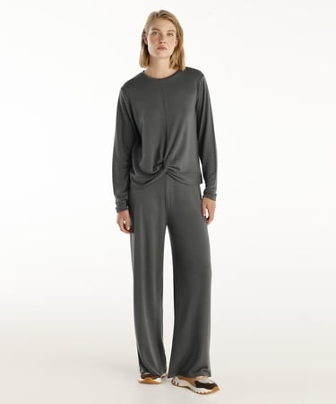  YARGICI Uzun Kollu Önü Büzgü Detaylı T-Shirt