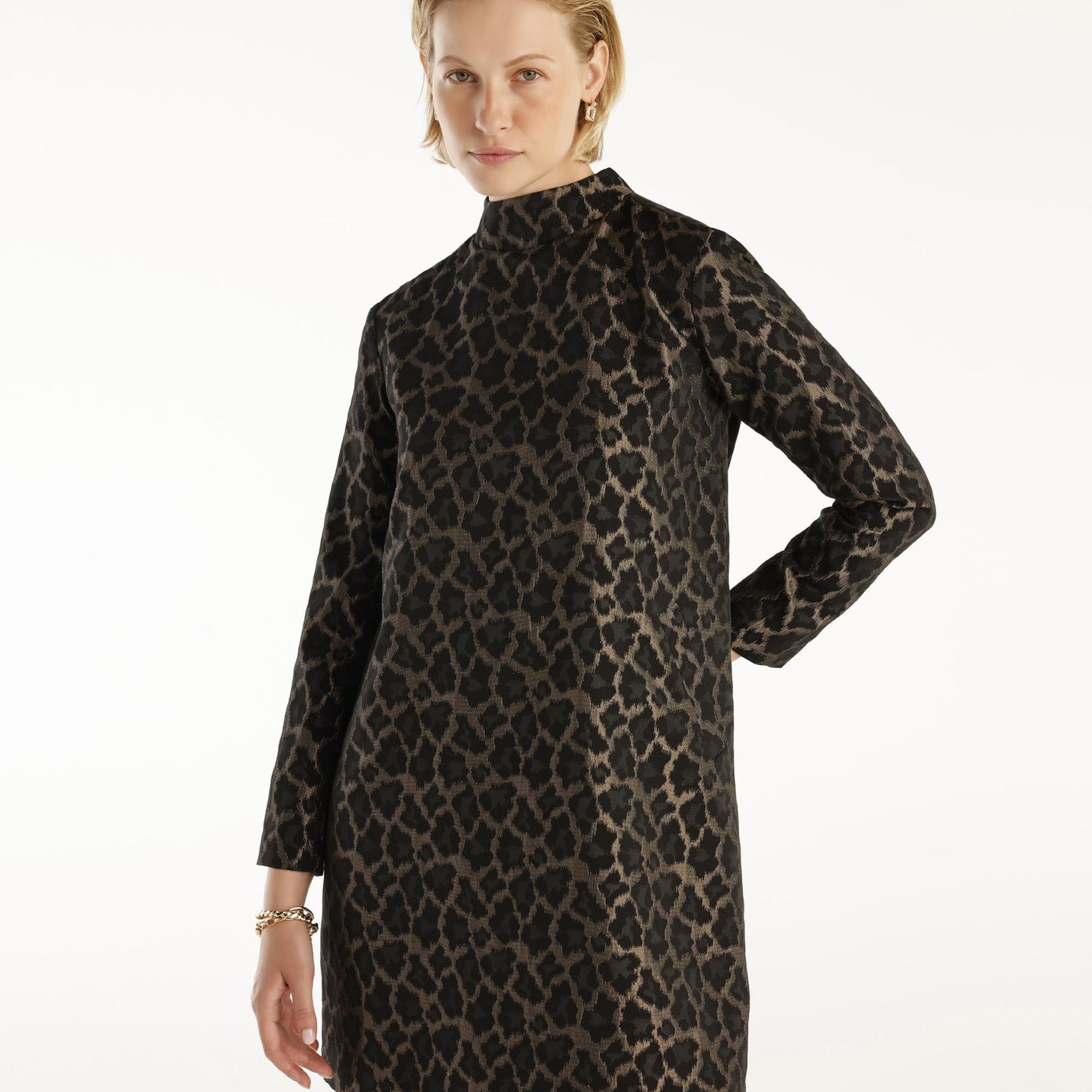 YARGICI Dik Yaka Cepli Uzun Kollu Kısa Elbise