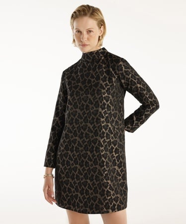  YARGICI Dik Yaka Cepli Uzun Kollu Kısa Elbise