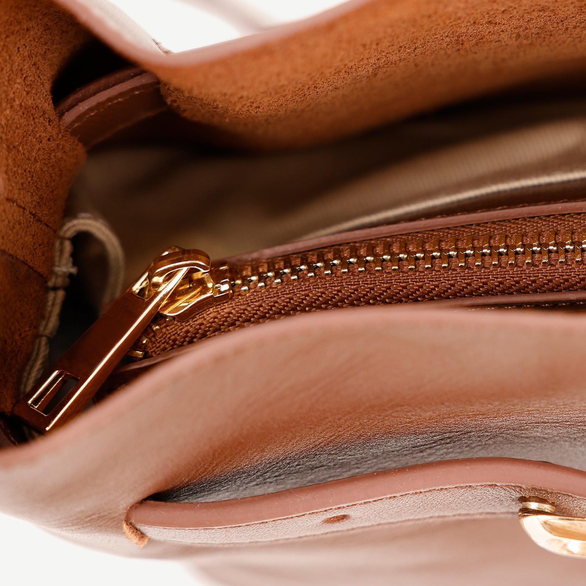 YARGICI Toka Detaylı Mini Omuz Çantası