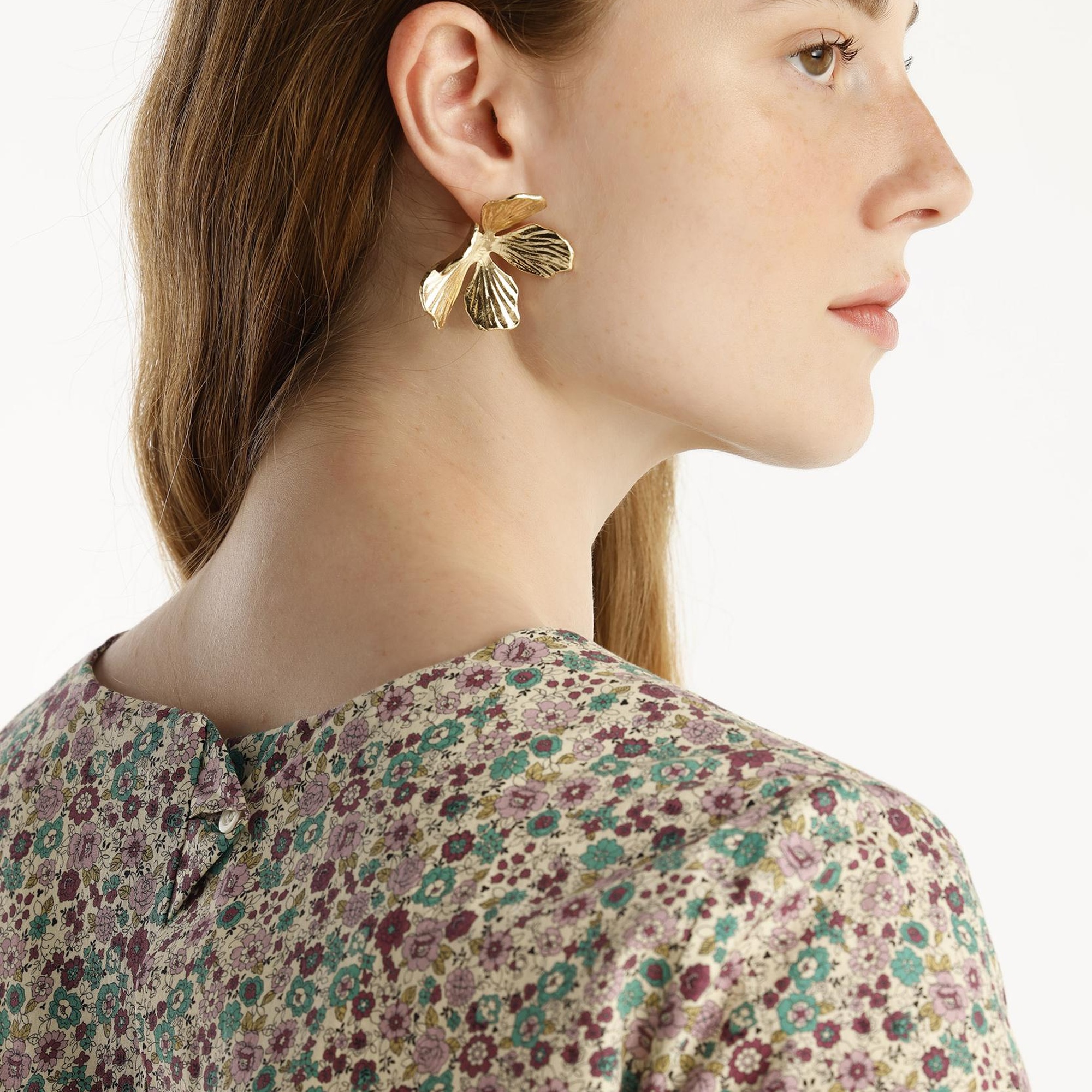 YARGICI Arka Detaylı Bluz