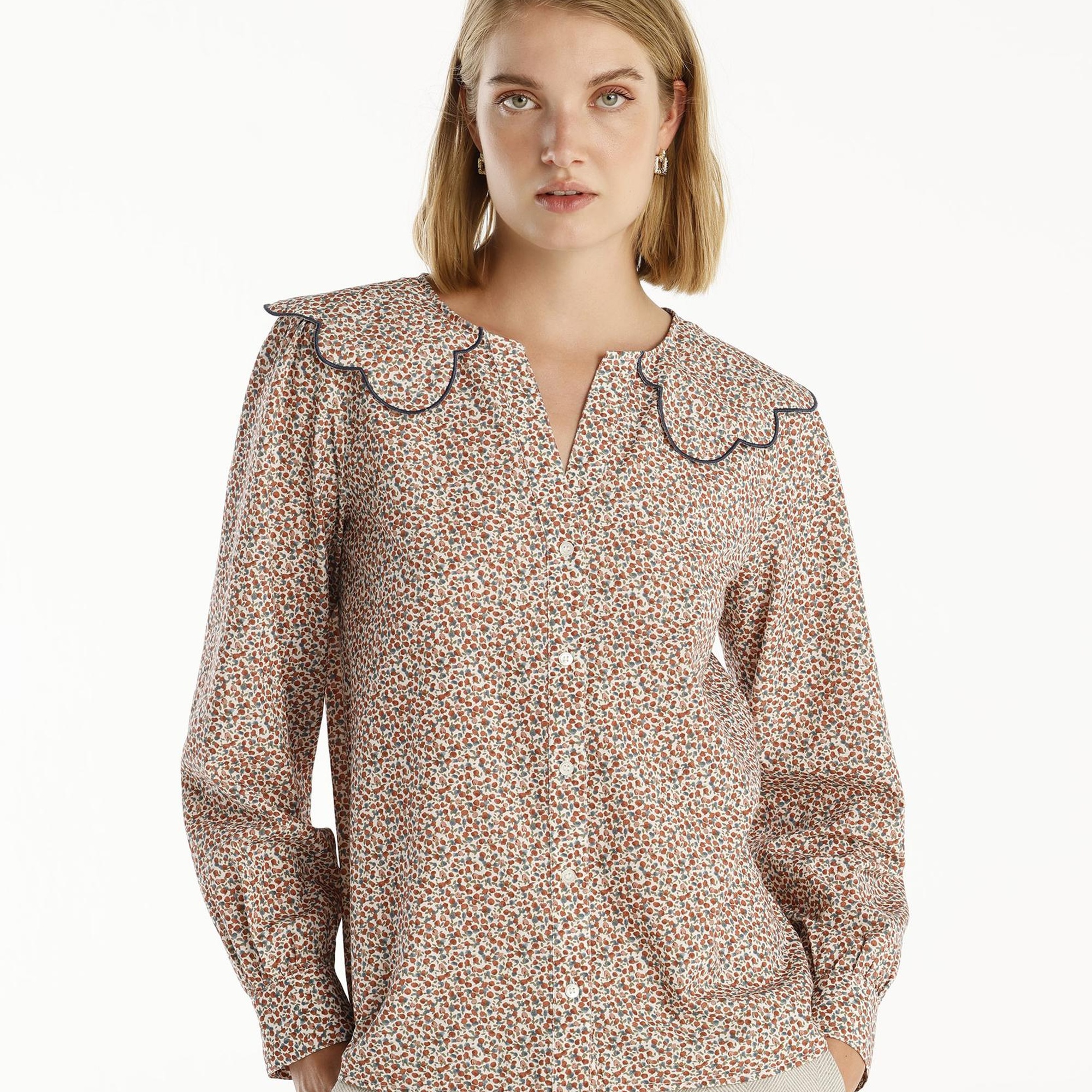 YARGICI Yaka Detaylı Gömlek