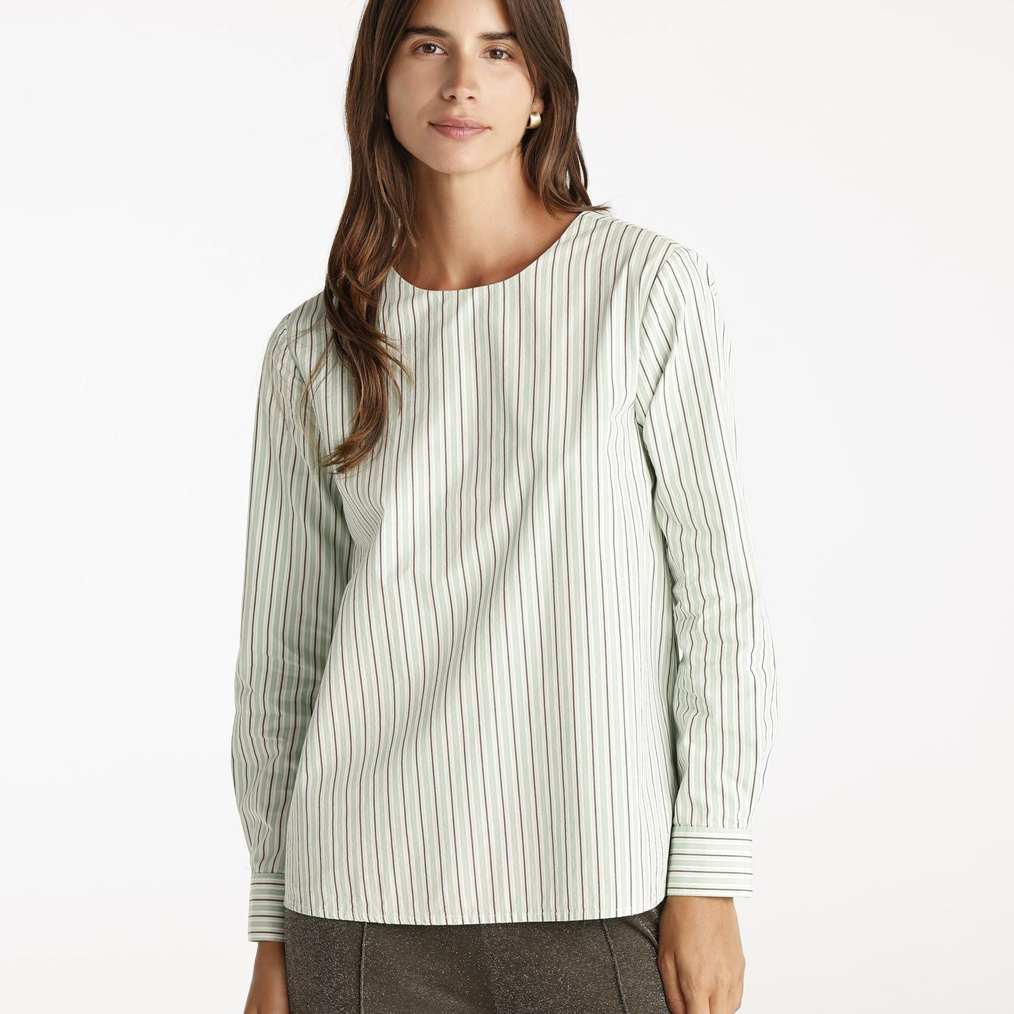 YARGICI Arka Detaylı Bluz