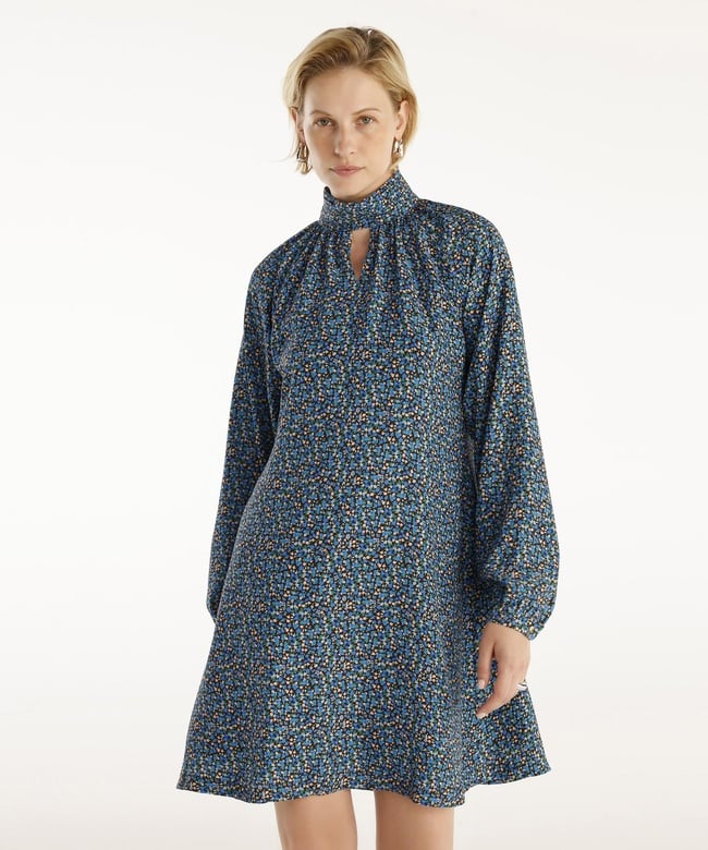  YARGICI Yakası Pliseli Uzun Balon Kollu Kısa Elbise